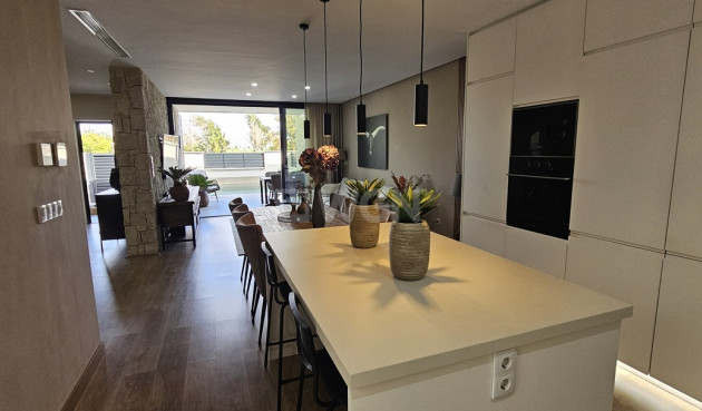 Odsprzedaż - Villa - Dolores - Sector 4