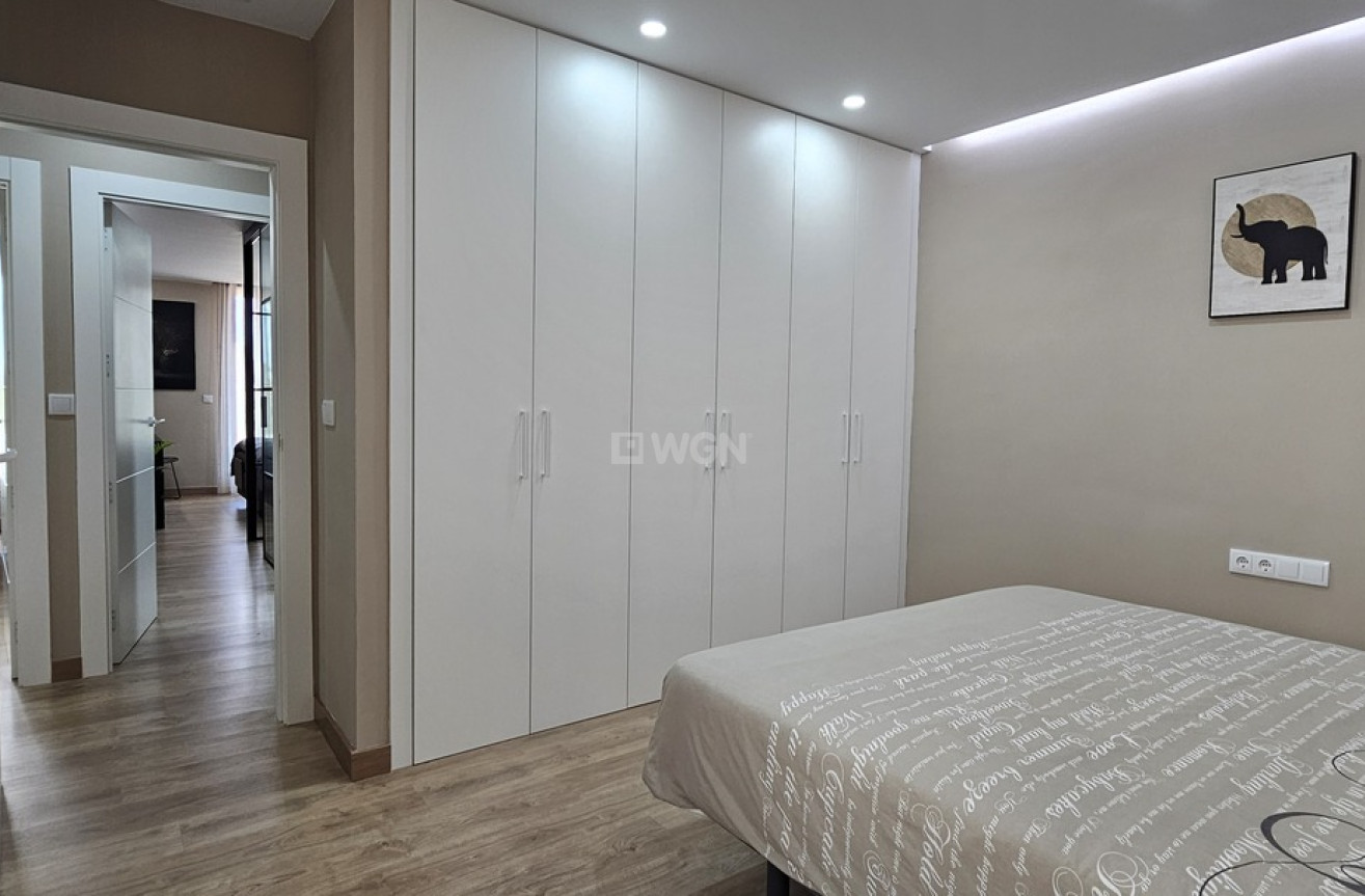 Odsprzedaż - Villa - Dolores - Sector 4