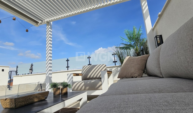 Odsprzedaż - Villa - Dolores - Sector 4