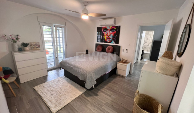 Odsprzedaż - Villa - Elche Pedanías - Inland