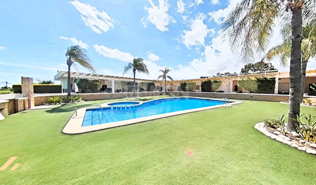 Odsprzedaż - Kamienica - Pilar de la Horadada - Mil Palmeras