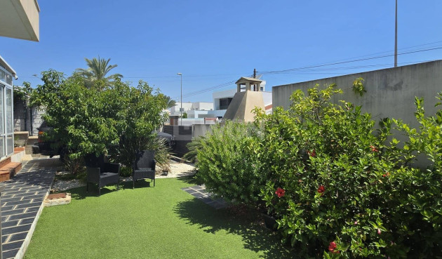 Odsprzedaż - Kamienica - Pilar de la Horadada - Mil Palmeras