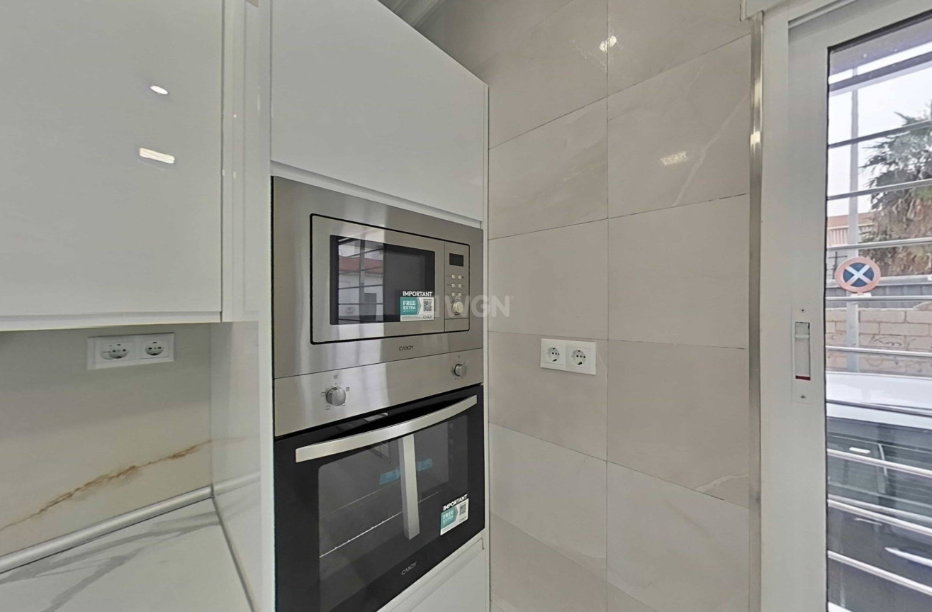 Odsprzedaż - Kamienica - San Pedro del Pinatar - San Pedro Del Pinatar Centro