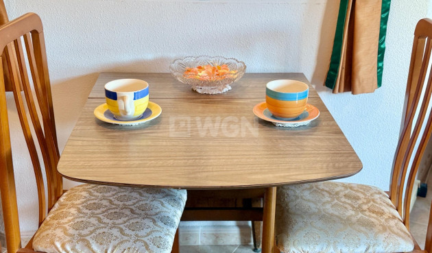 Odsprzedaż - Mieszkanie w bloku - Torrevieja - PARQUE DE LAS NACIONES