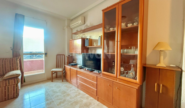 Odsprzedaż - Mieszkanie w bloku - Torrevieja - PARQUE DE LAS NACIONES