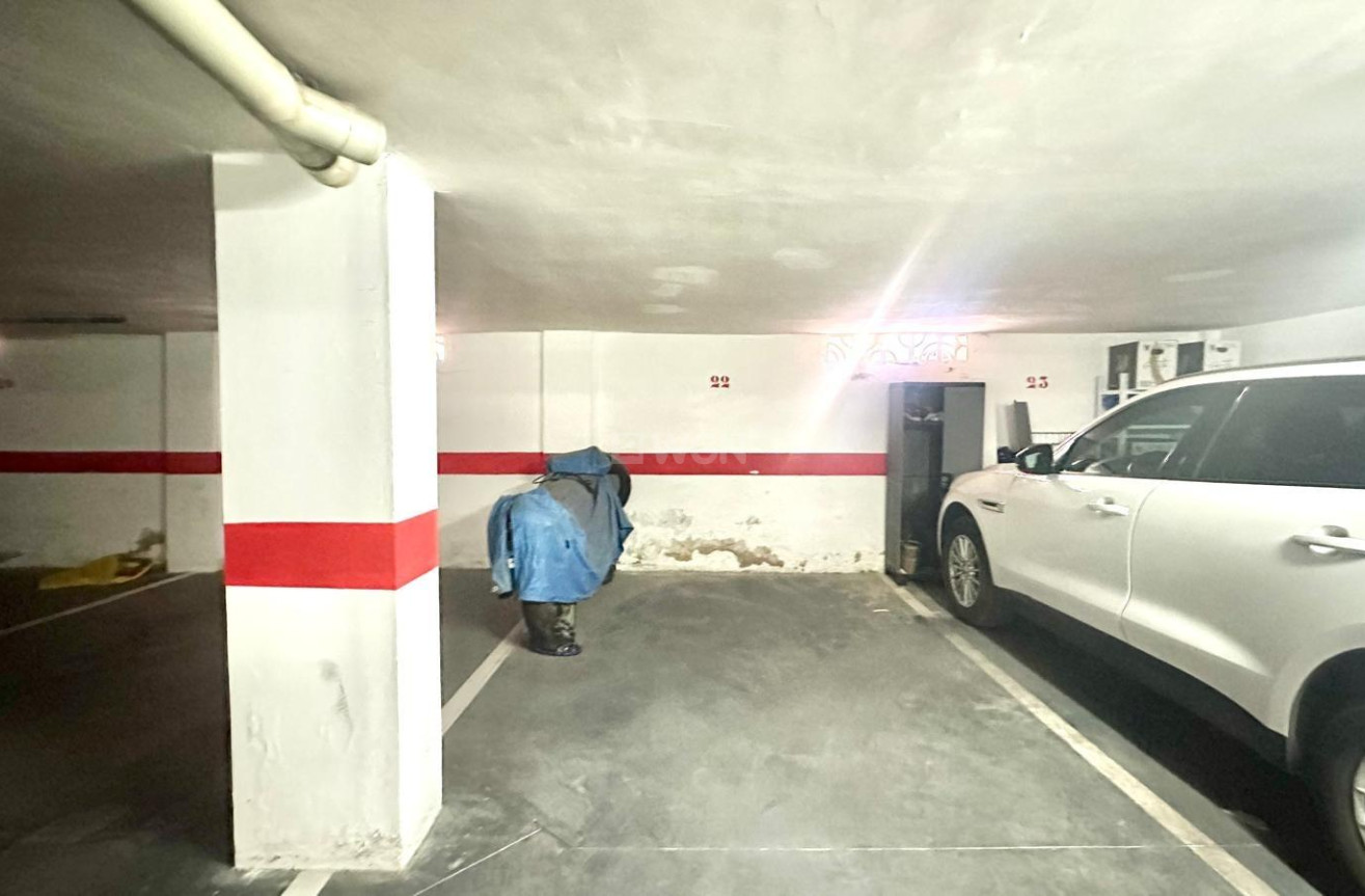 Odsprzedaż - Mieszkanie w bloku - Torrevieja - Acequion