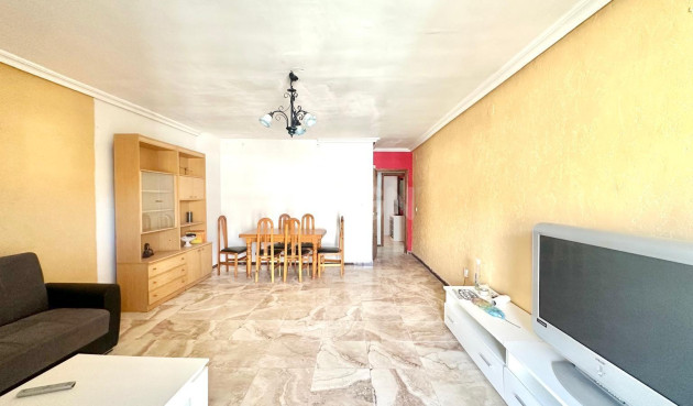 Odsprzedaż - Mieszkanie w bloku - Torrevieja - Acequion