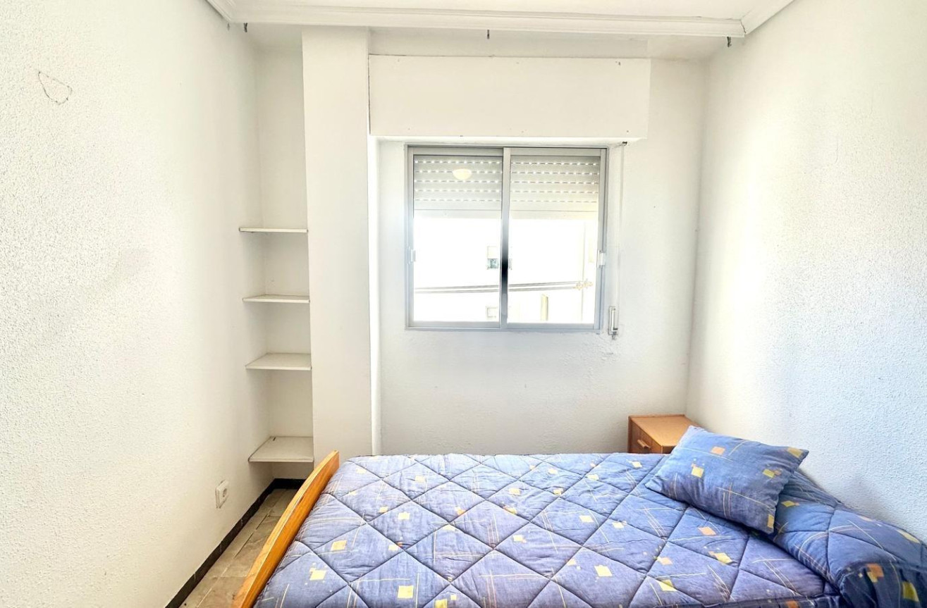 Odsprzedaż - Mieszkanie w bloku - Torrevieja - Acequion