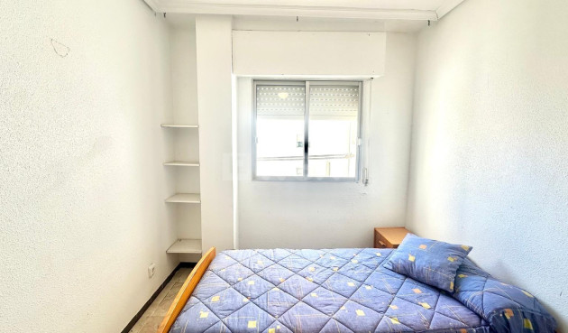 Odsprzedaż - Mieszkanie w bloku - Torrevieja - Acequion