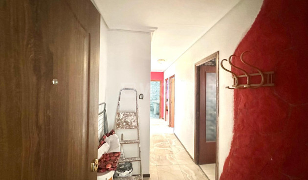 Odsprzedaż - Mieszkanie w bloku - Torrevieja - Acequion