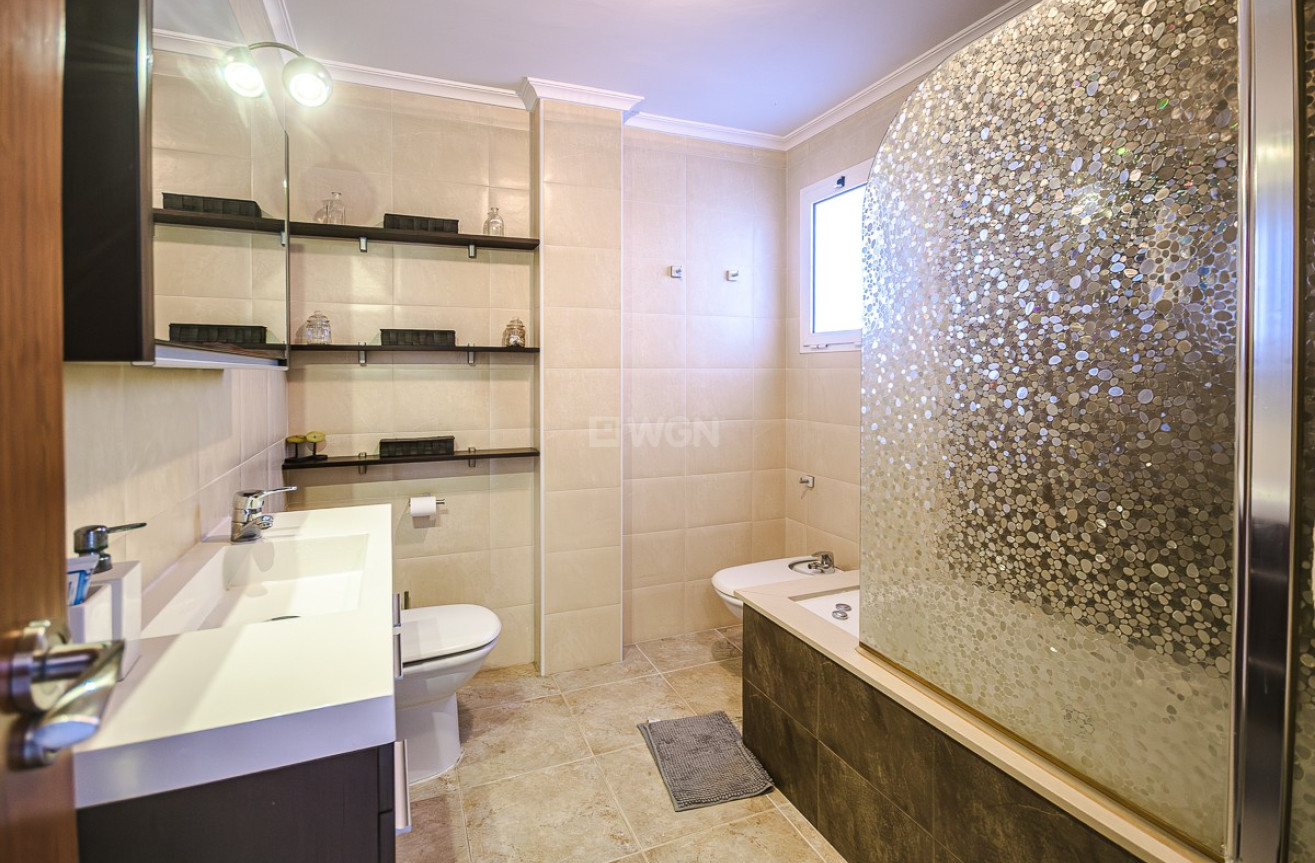 Odsprzedaż - Villa - Orihuela - Inland