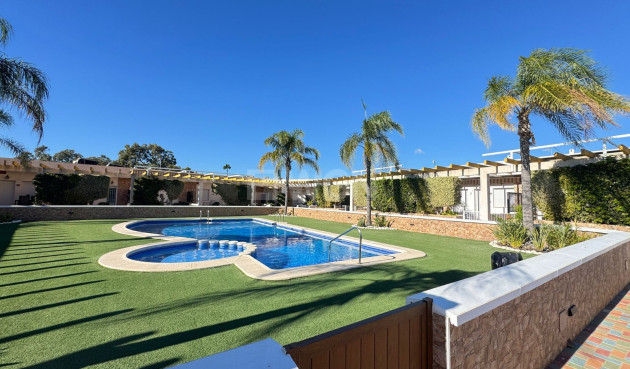 Odsprzedaż - Kamienica - Pilar de la Horadada - Costa Blanca