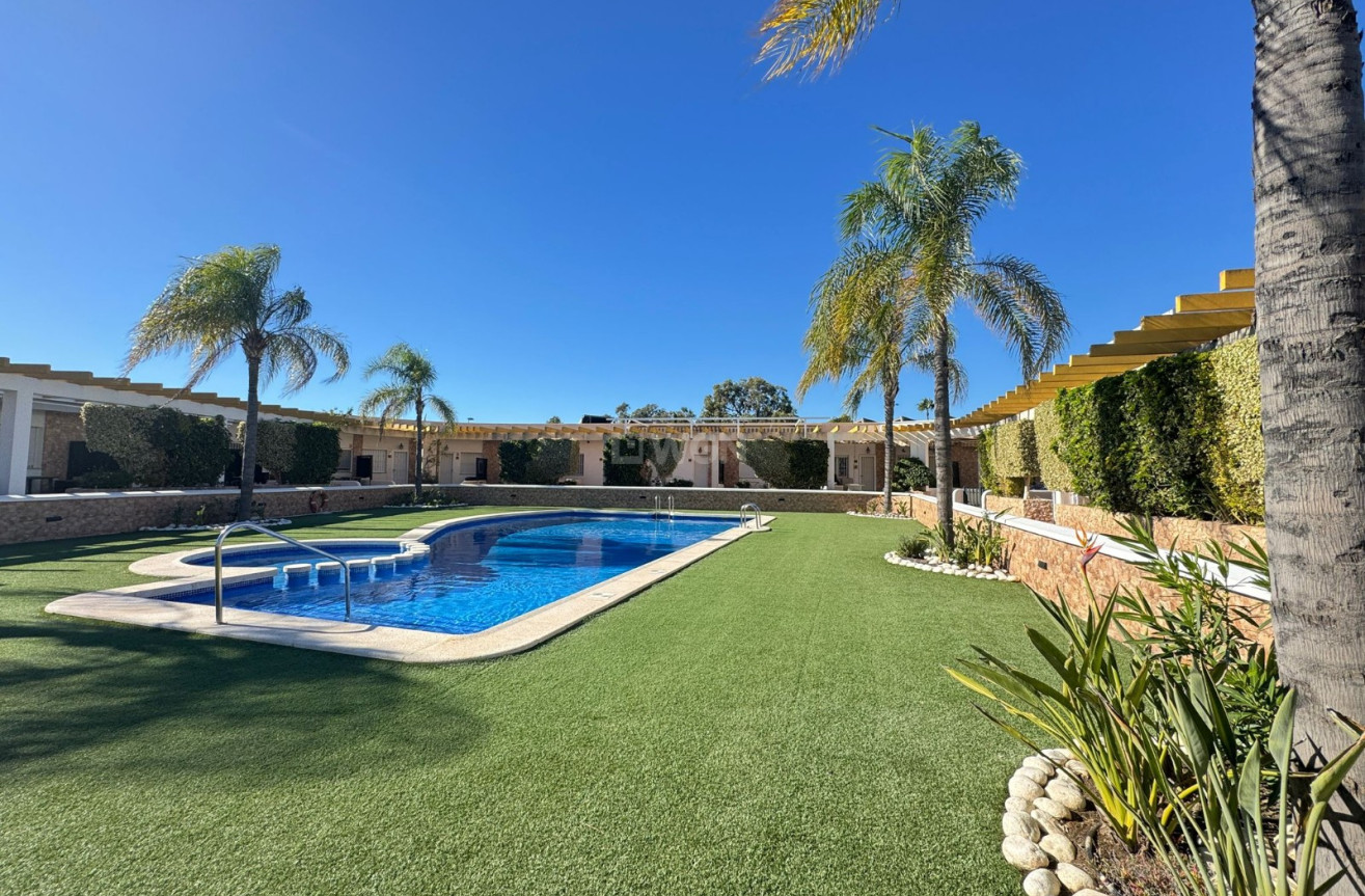 Odsprzedaż - Kamienica - Pilar de la Horadada - Costa Blanca