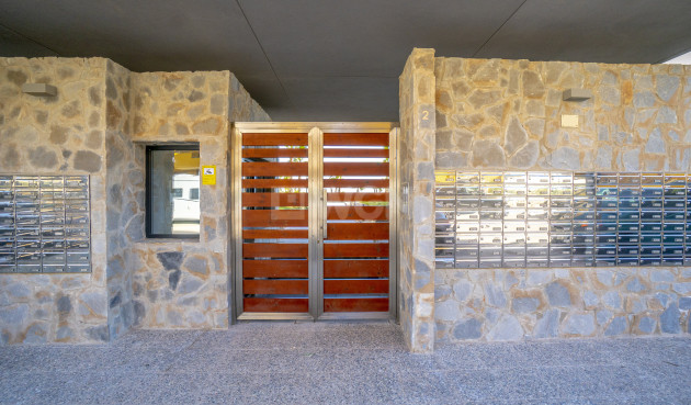 Odsprzedaż - Daszek - Torrevieja - Costa Blanca