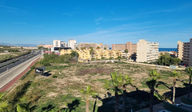 Odsprzedaż - Mieszkanie w bloku - Torrevieja - La Mata