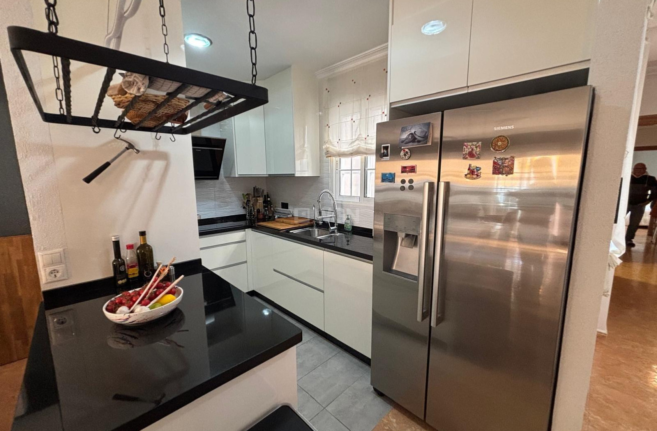 Reventa - Apartamento / piso - Torrevieja