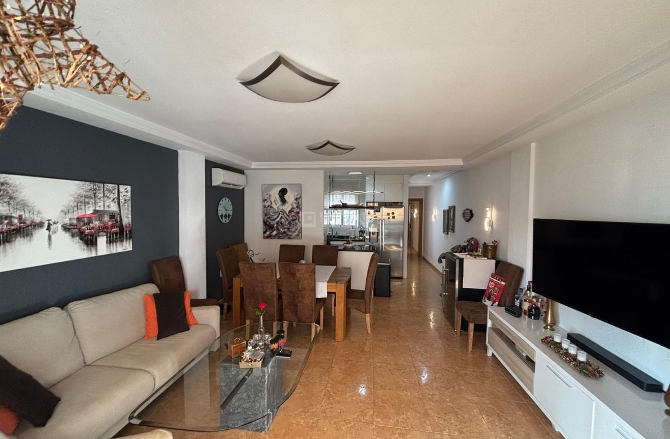 Reventa - Apartamento / piso - Torrevieja