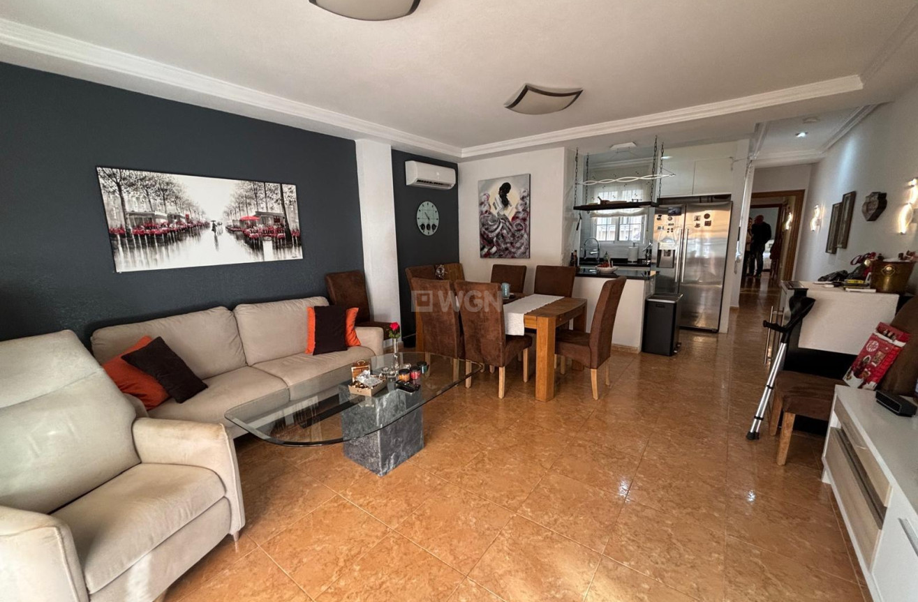 Reventa - Apartamento / piso - Torrevieja