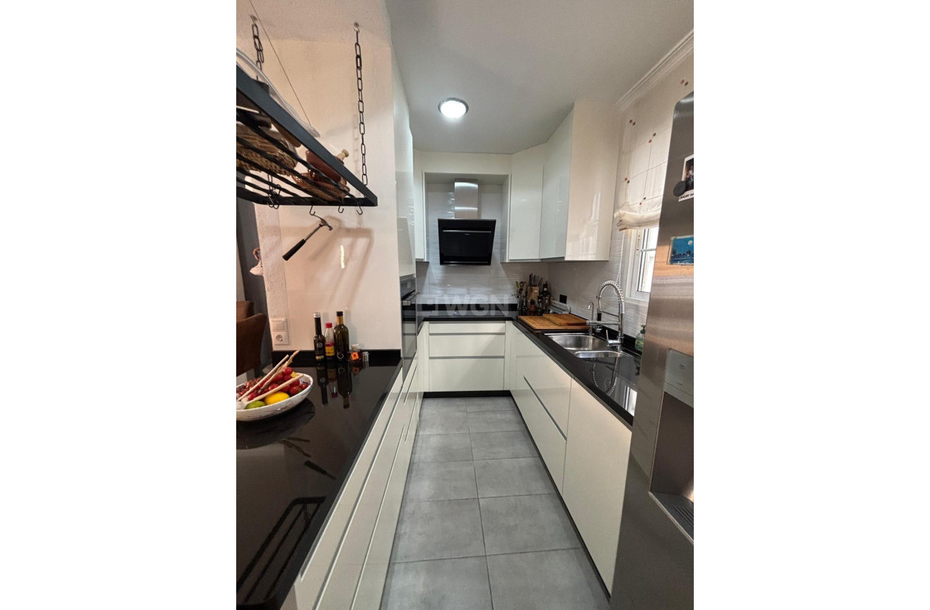 Reventa - Apartamento / piso - Torrevieja