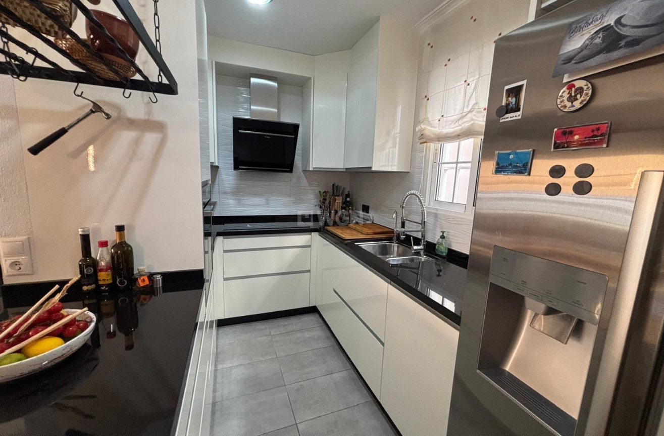 Reventa - Apartamento / piso - Torrevieja