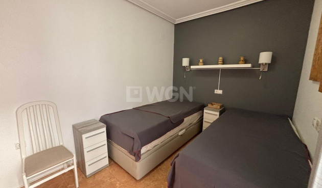 Reventa - Apartamento / piso - Torrevieja