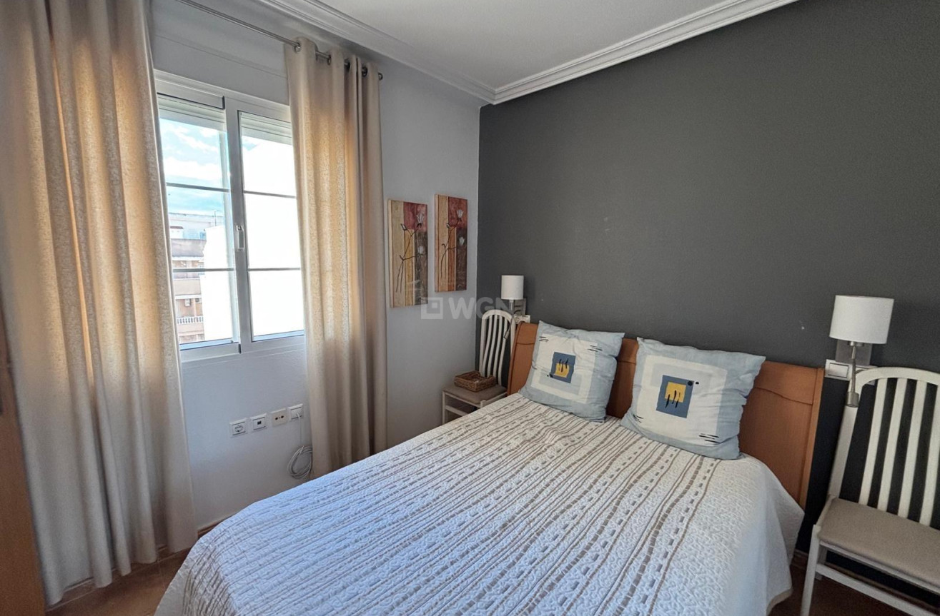 Reventa - Apartamento / piso - Torrevieja