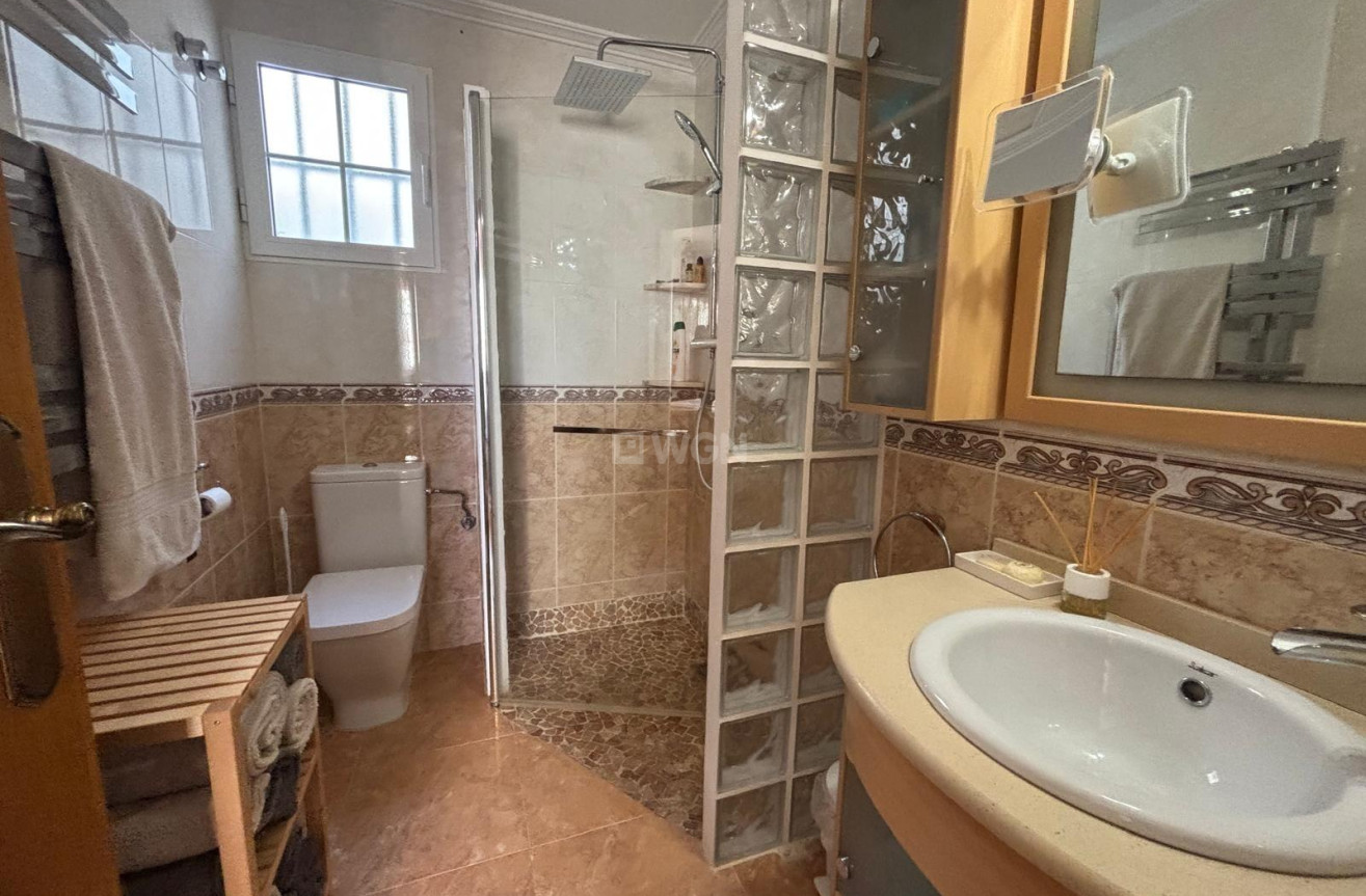 Reventa - Apartamento / piso - Torrevieja