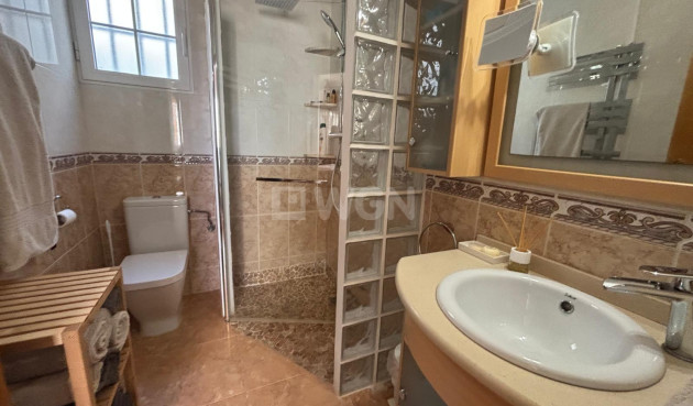 Reventa - Apartamento / piso - Torrevieja