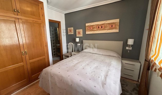 Reventa - Apartamento / piso - Torrevieja