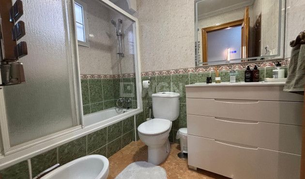 Reventa - Apartamento / piso - Torrevieja
