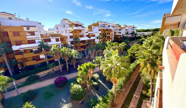 Odsprzedaż - Mieszkanie w bloku - Torrevieja - Punta Prima