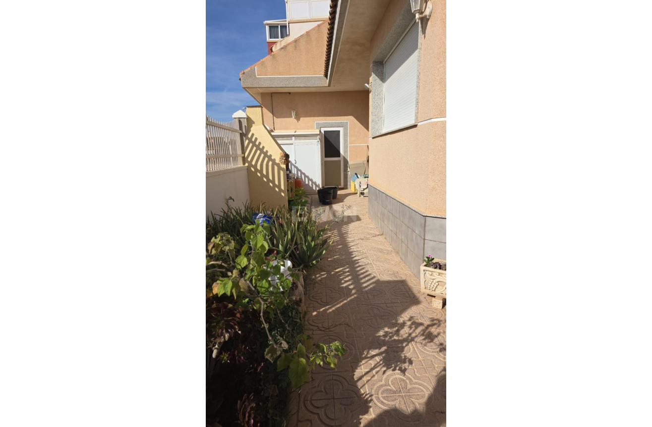 Reventa - Villa - Pilar de la Horadada