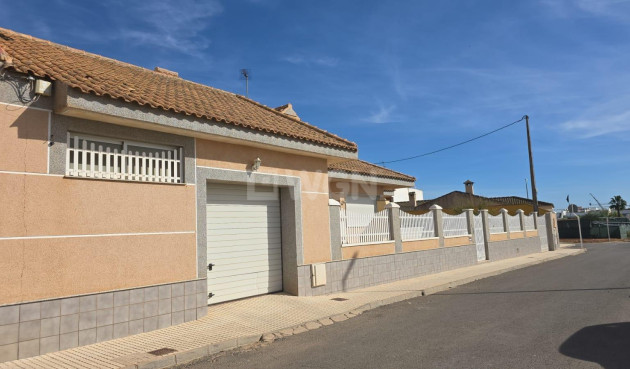 Reventa - Villa - Pilar de la Horadada