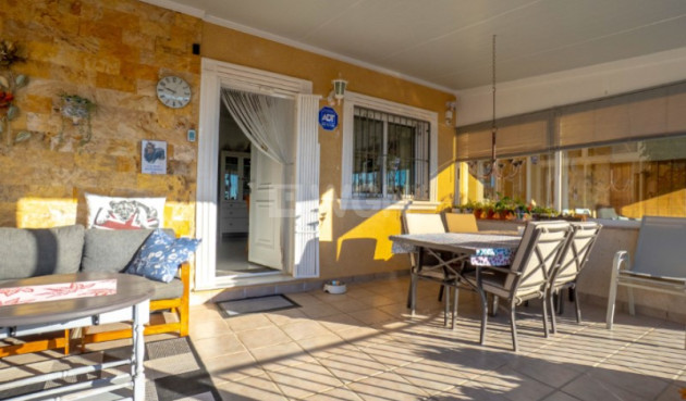 Odsprzedaż - Villa - Torrevieja - Costa Blanca