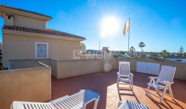 Odsprzedaż - Villa - Torrevieja - Costa Blanca