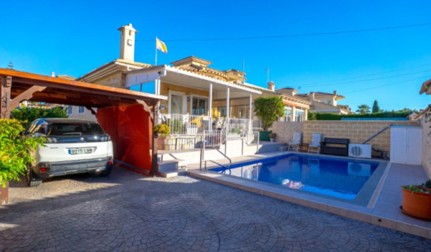 Odsprzedaż - Villa - Torrevieja - Costa Blanca