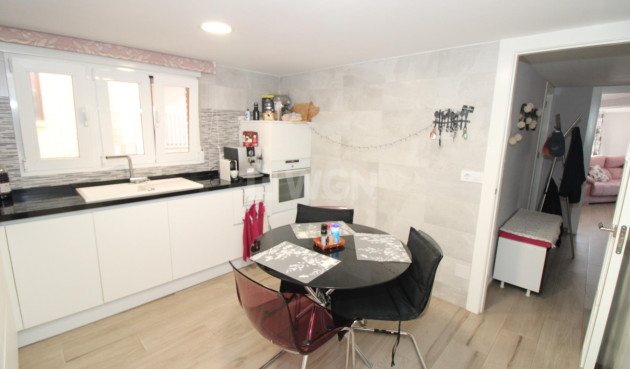 Odsprzedaż - Mieszkanie w bloku - Lo Pagan - LA PUNTICA