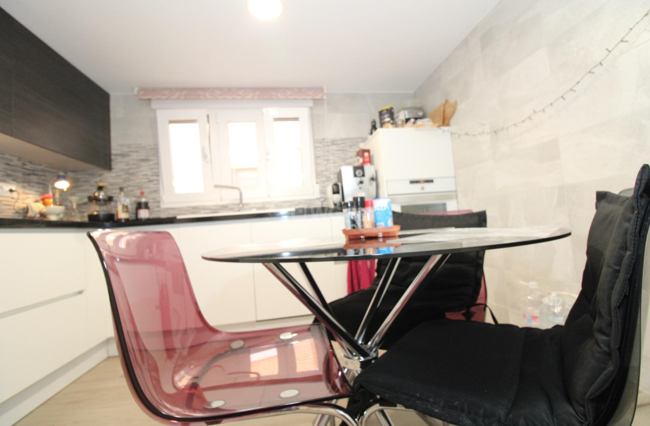 Odsprzedaż - Mieszkanie w bloku - Lo Pagan - LA PUNTICA