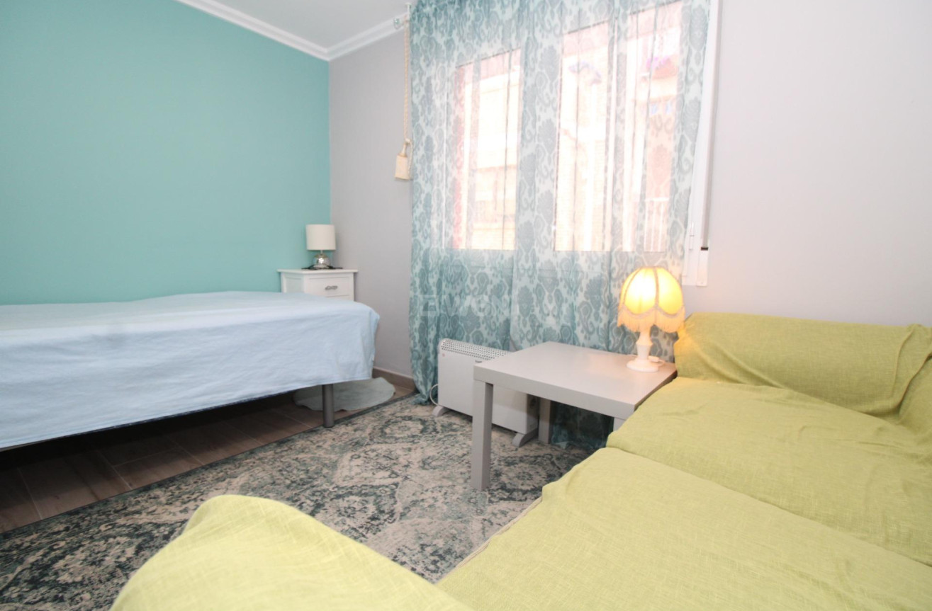 Odsprzedaż - Mieszkanie w bloku - Lo Pagan - LA PUNTICA