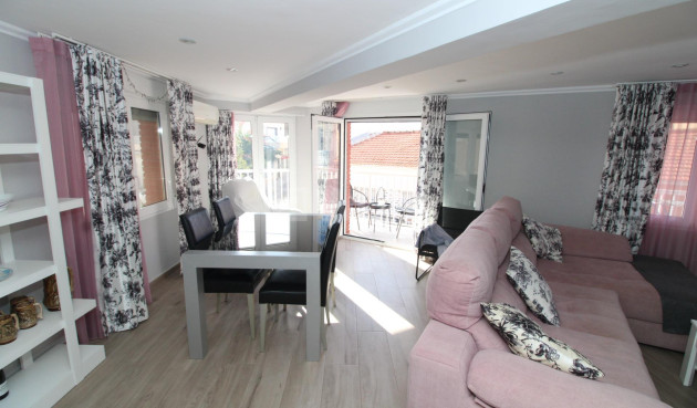 Odsprzedaż - Mieszkanie w bloku - Lo Pagan - LA PUNTICA