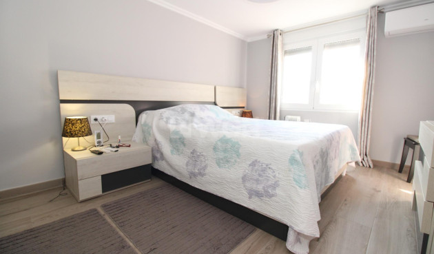 Odsprzedaż - Mieszkanie w bloku - Lo Pagan - LA PUNTICA