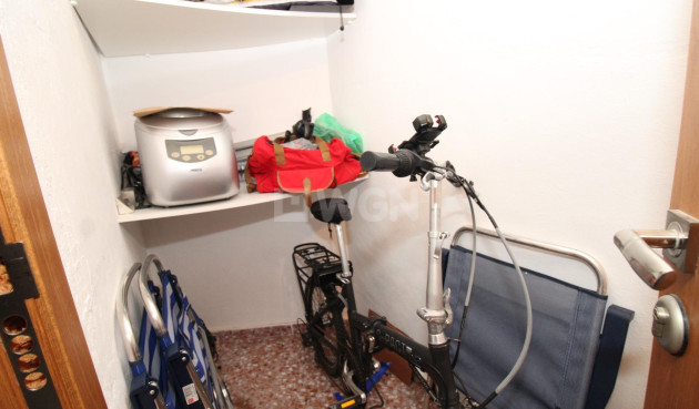 Odsprzedaż - Mieszkanie w bloku - Lo Pagan - LA PUNTICA