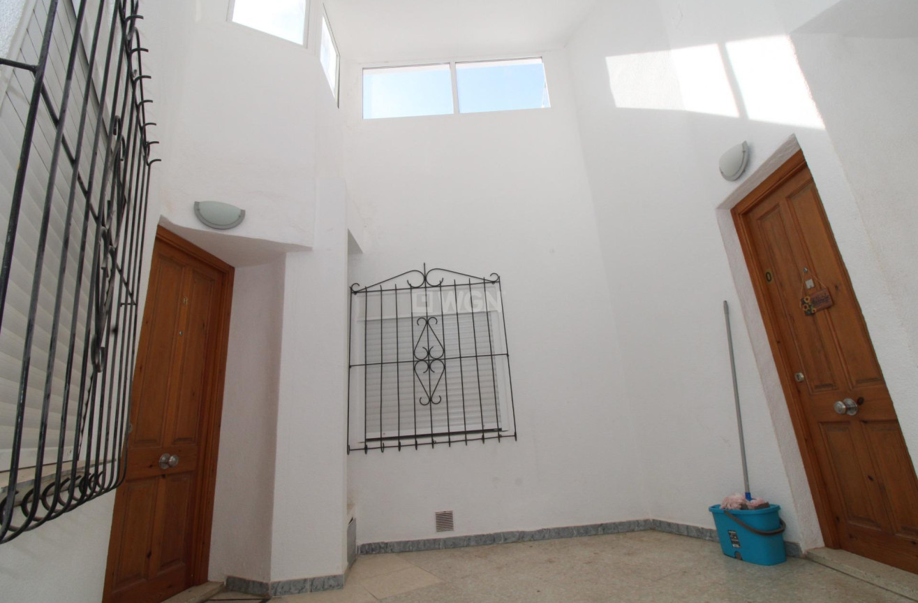 Odsprzedaż - Mieszkanie w bloku - Lo Pagan - LA PUNTICA