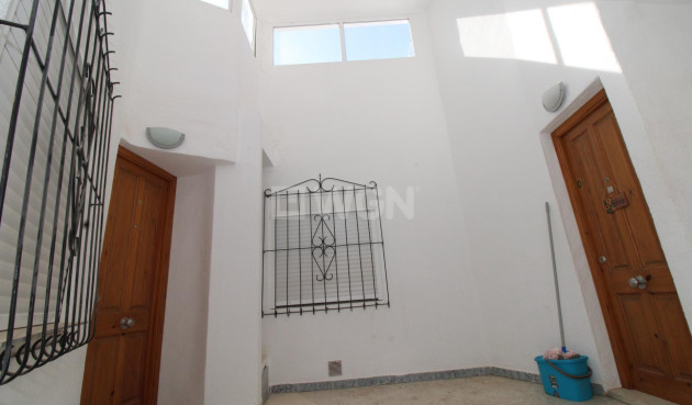 Odsprzedaż - Mieszkanie w bloku - Lo Pagan - LA PUNTICA