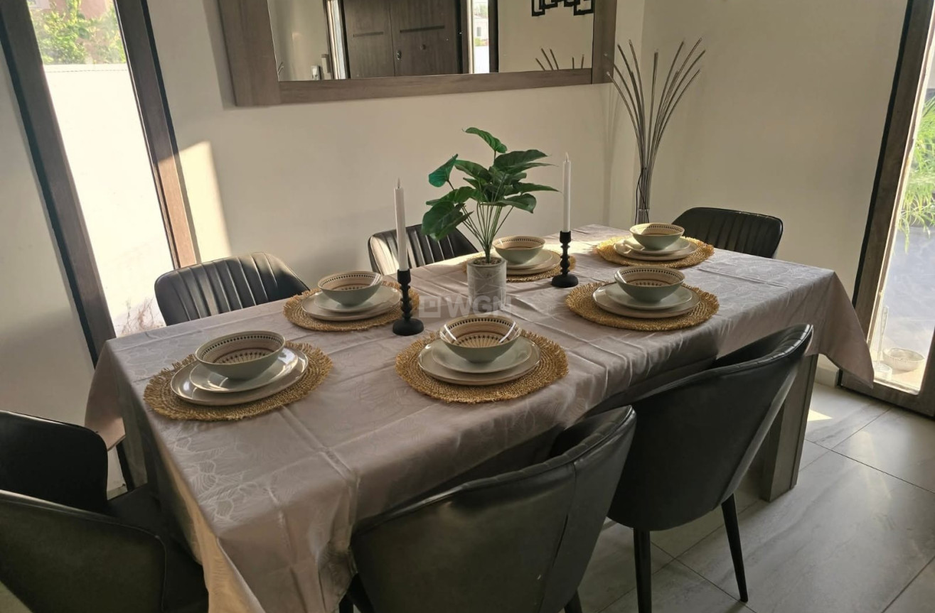 Odsprzedaż - Villa - Ciudad Quesada - Costa Blanca