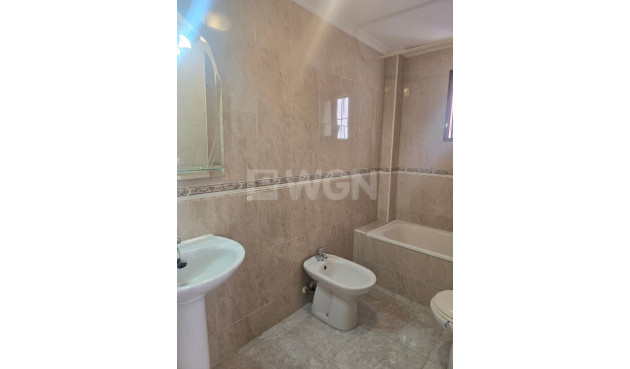 Odsprzedaż - Mieszkanie w bloku - Daya Vieja - Costa Blanca