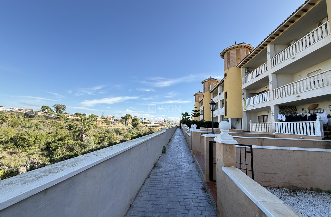 Wiederverkauf - Wohnung - Cabo Roig - Costa Blanca