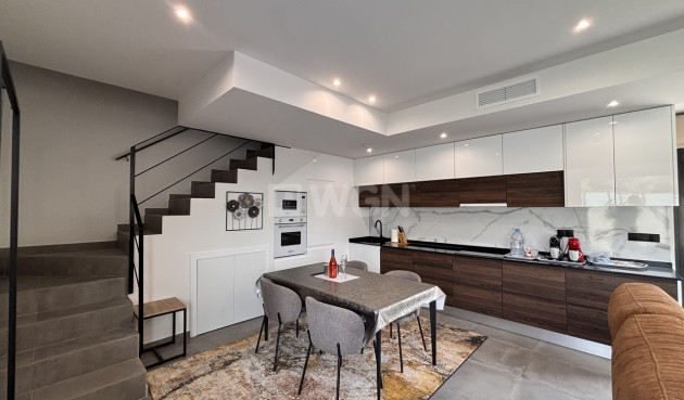 Odsprzedaż - Villa - Villamartin - Costa Blanca