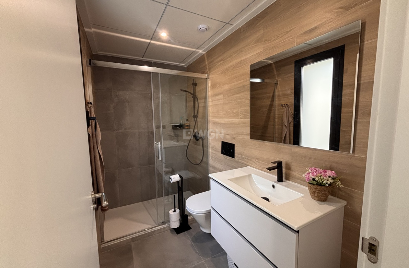 Odsprzedaż - Villa - Villamartin - Costa Blanca