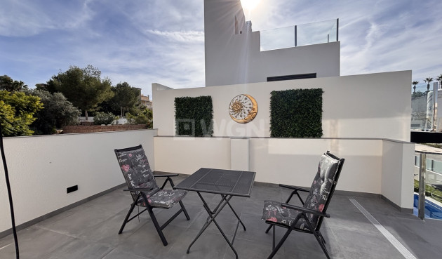 Odsprzedaż - Villa - Villamartin - Costa Blanca